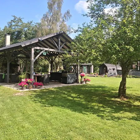 Rannametsa Puhkekeskus Camping *