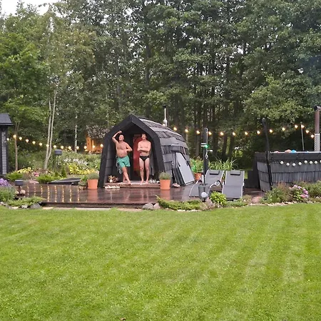 Rannametsa Puhkekeskus Camping